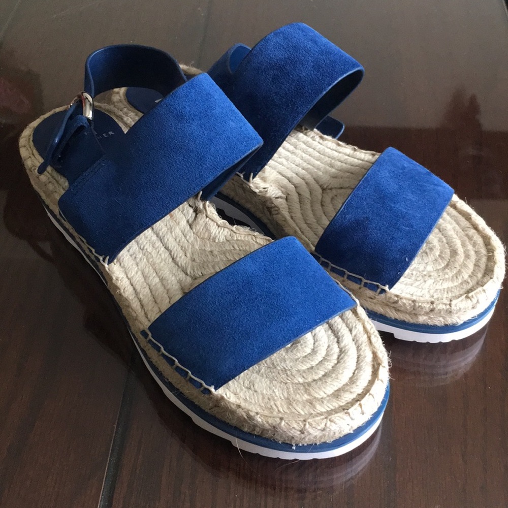 💙 Marc Fisher Espadrille Sandals